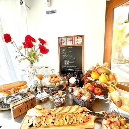 La Casa Dei Sogni Bed & Breakfast Flayosc Bagian luar foto