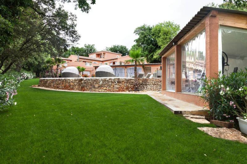 La Casa Dei Sogni Bed & Breakfast Flayosc Bagian luar foto