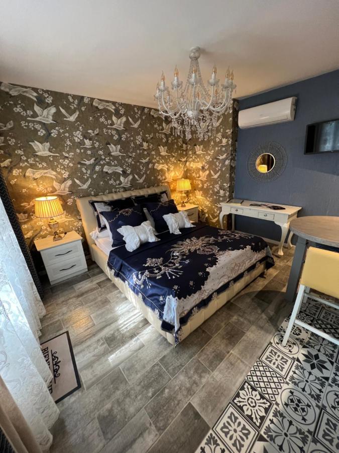 La Casa Dei Sogni Bed & Breakfast Flayosc Bagian luar foto